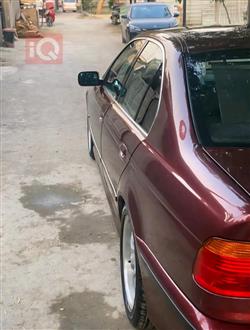 بی ئێم دەبڵیو سیریەس 5